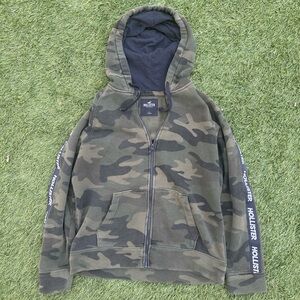 Hollister Vinatge Camo Hoodie